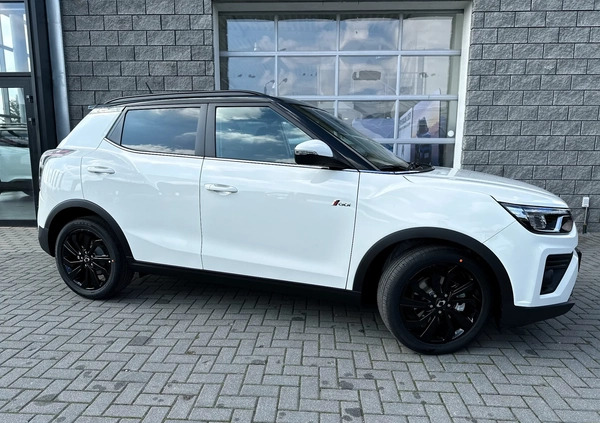 SsangYong Tivoli cena 112990 przebieg: 1000, rok produkcji 2023 z Strzyżów małe 79